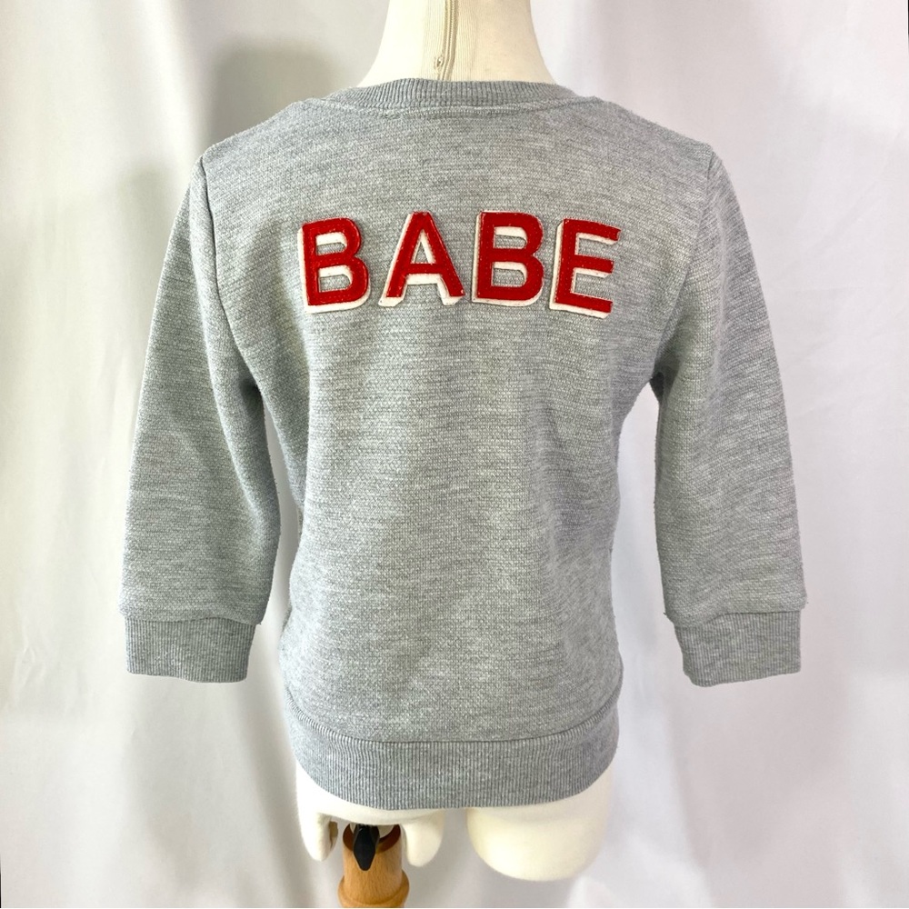 Ingrid & Isabel Babe Sweatshirt 3T Gray Sweater
